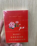 Peony Red Mid-Slim pack held, front